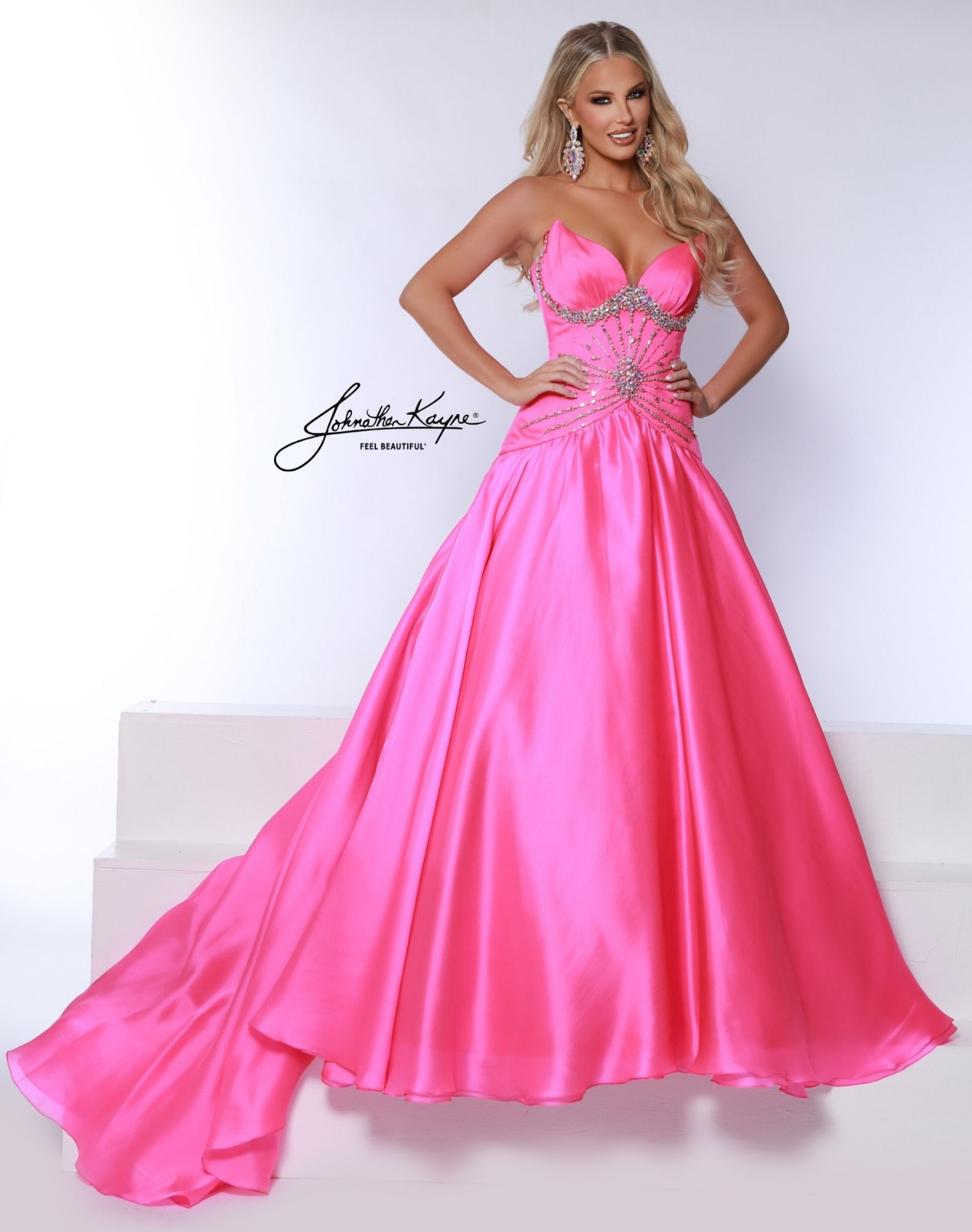 3045-Johnathan Kayne