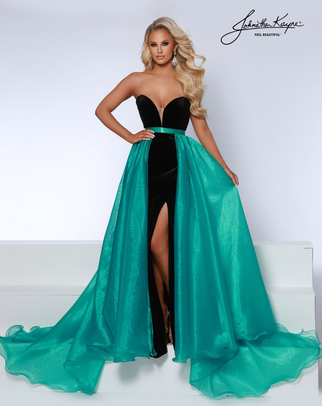 Overskirt-organza1 Johnathan Kayne